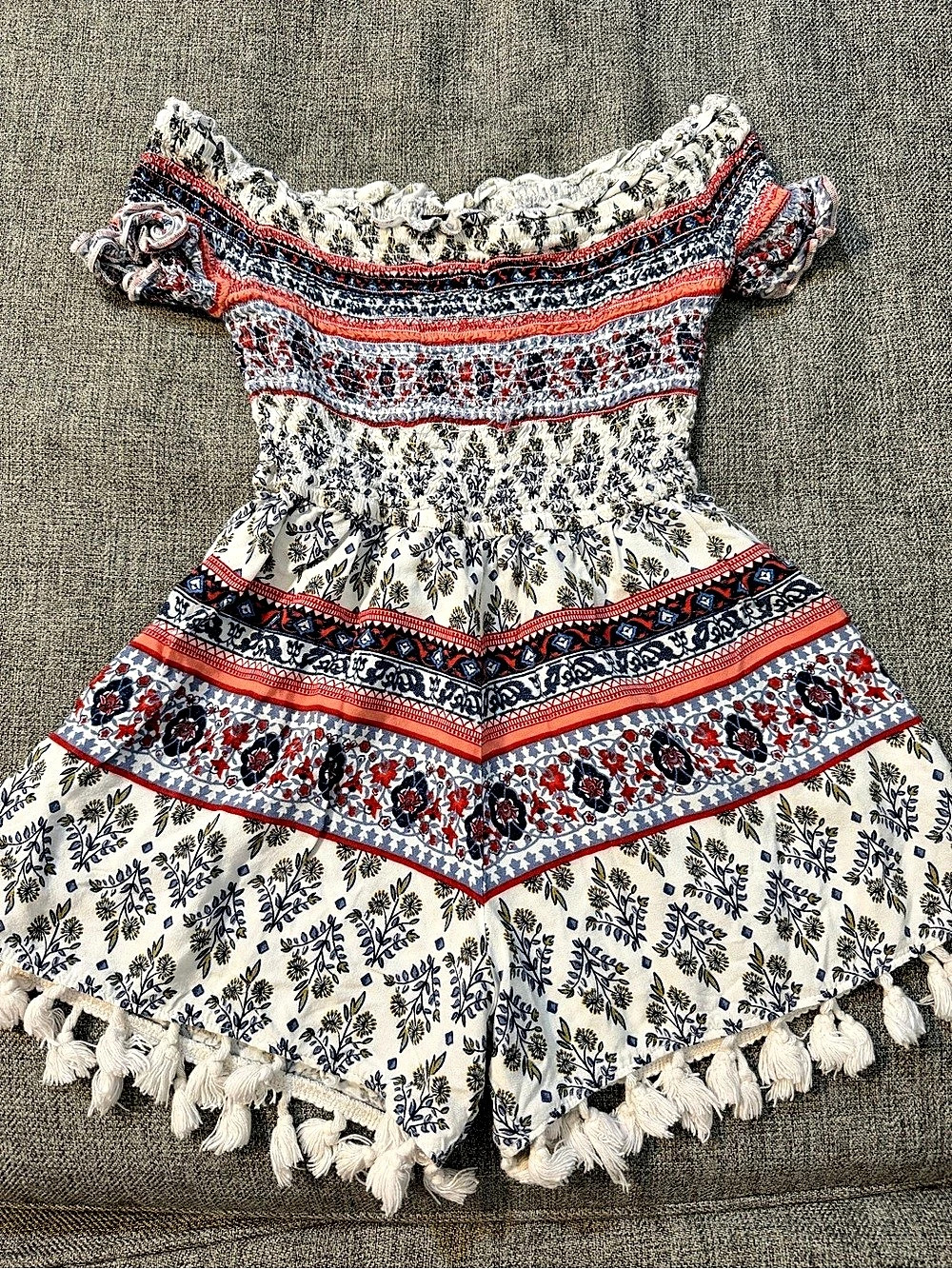 Art Class Girls XS (4/5) Floral Off-Shoulder Romper with Tassels Good Condition